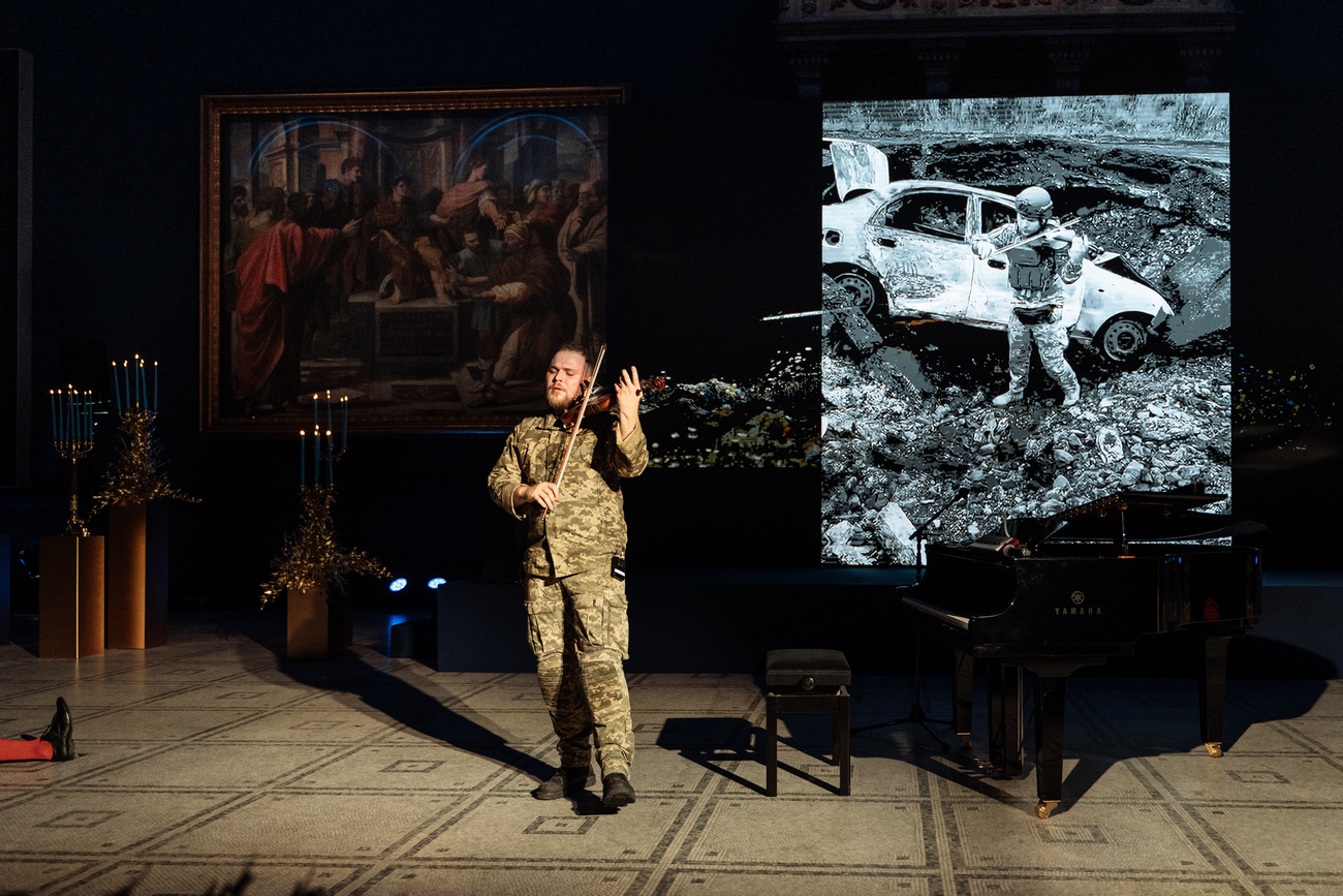 У Лондоні "пустили з молотка" українські картини: скільки грошей виручили (фото)